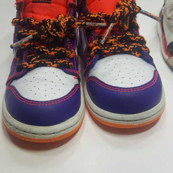 Air Jordan 1 and jordan 3 size 9c - Picture 12 of 13